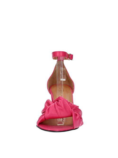 Sandals model 3315 in leather VIA ROMA 15 | 3315FUXIA